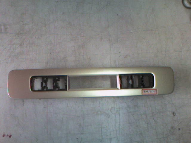 汽車(chē)內(nèi)飾件噴漆